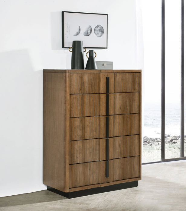 Terrace Chest of Drawers