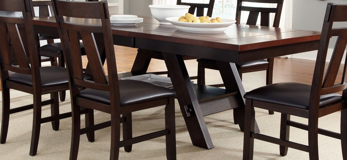 Liberty Furniture Lawson Pedestal Table in Light/Dark Expresso