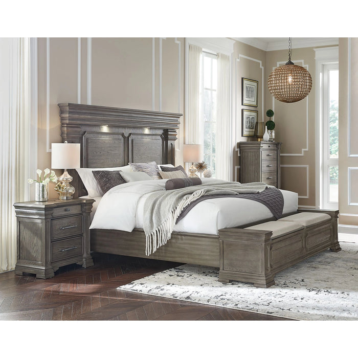 Kings Court Storage Bedroom Set