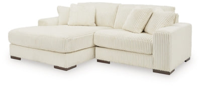 Lindyn Sectional with Chaise - Furniture House (VA)