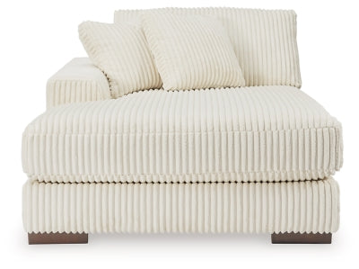 Lindyn Sectional with Chaise - Furniture House (VA)