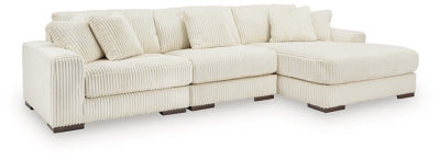 Lindyn Sectional with Chaise - Furniture House (VA)