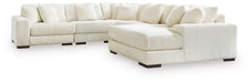 Lindyn Sectional with Chaise - Furniture House (VA)
