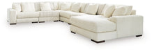 Lindyn Sectional with Chaise - Furniture House (VA)