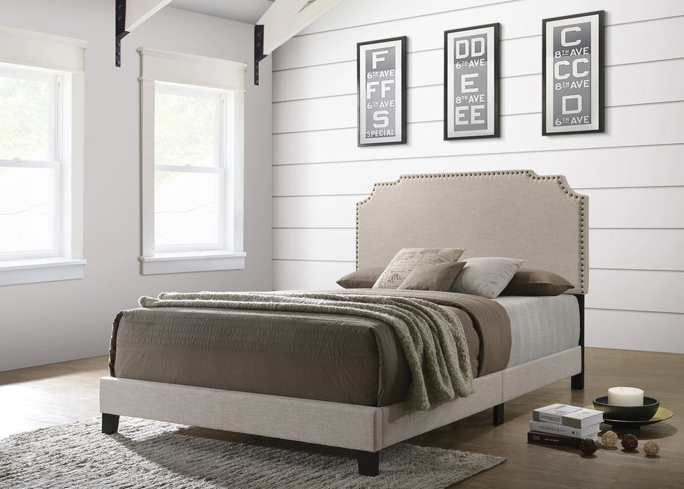 Tamarac Panel Bed - Furniture House (VA)