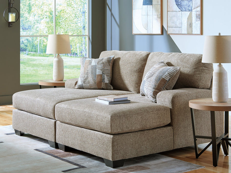Newellen Super Chaise - Furniture House (VA)
