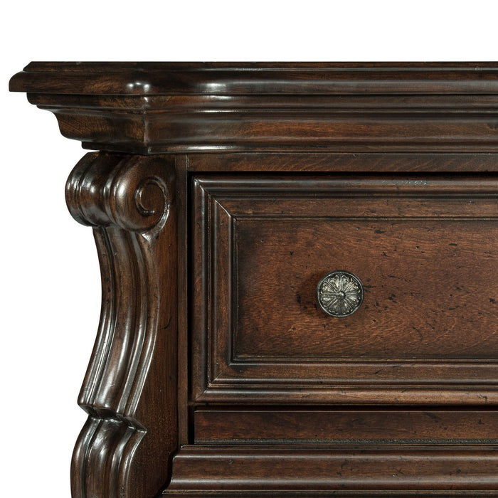 Arbor Place Dresser & Mirror - Furniture House (VA)
