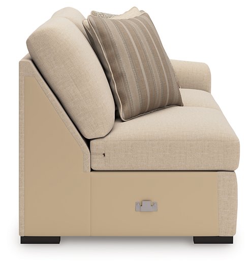 LadyMae Sectional with Chaise - Furniture House (VA)