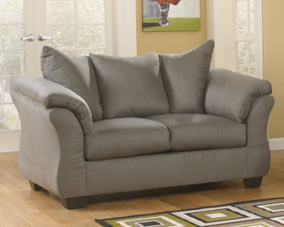 Darcy Loveseat - Furniture House (VA)