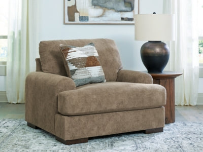 Jayne Park Oversized Chair - Furniture House (VA)
