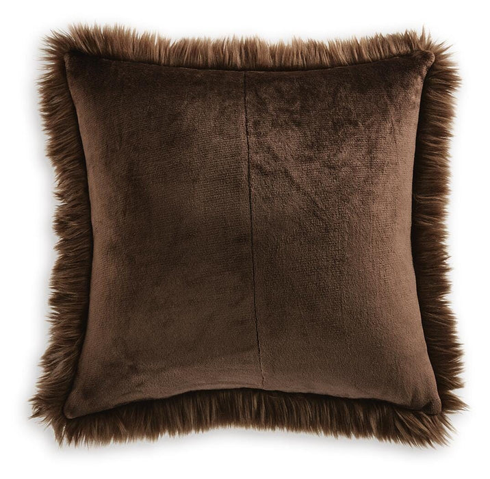 Bellethrone Pillow