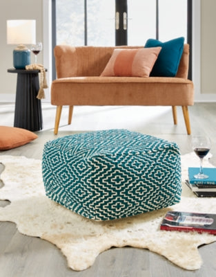 Brynnsen Pouf - Furniture House (VA)