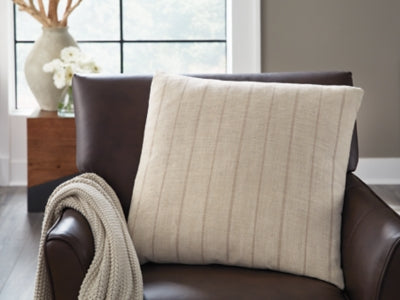 Valwick Pillow (Set of 4) - Furniture House (VA)