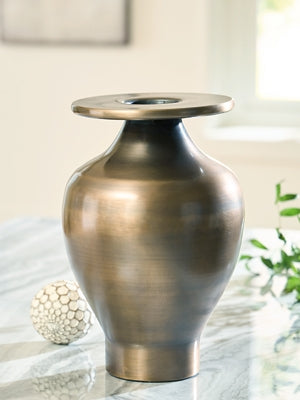 Fedorleigh Vase - Furniture House (VA)