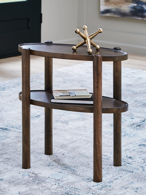 Wiattbury Accent Table - Furniture House (VA)