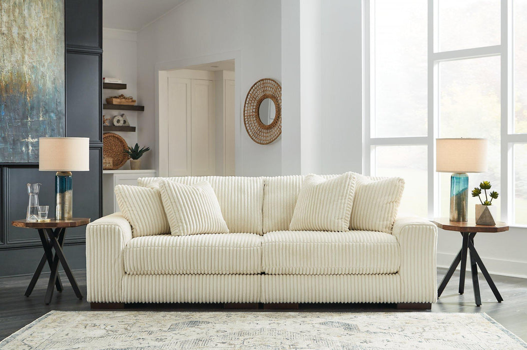 Lindyn Sectional Sofa - Furniture House (VA)