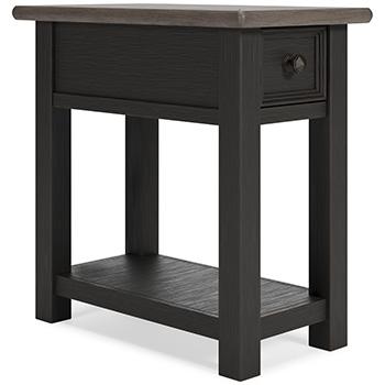 Tyler Creek End Table Set - Furniture House (VA)