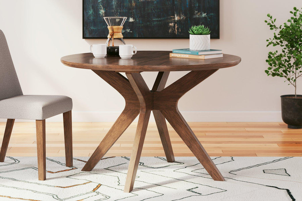 Lyncott Dining Room Set - Furniture House (VA)