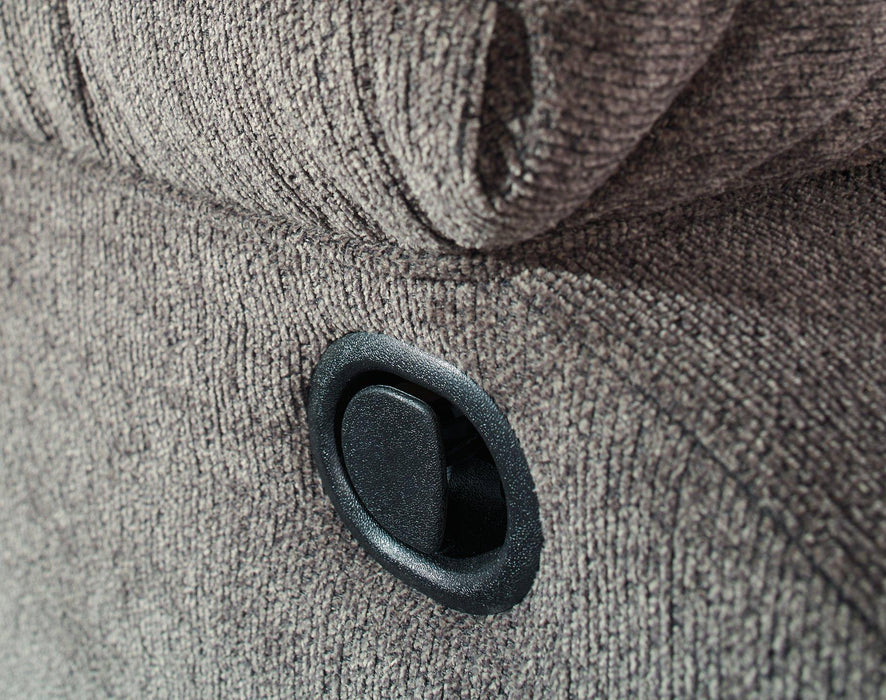 Tulen Recliner - Furniture House (VA)