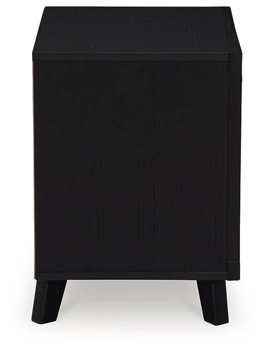 Danziar Nightstand - Furniture House (VA)
