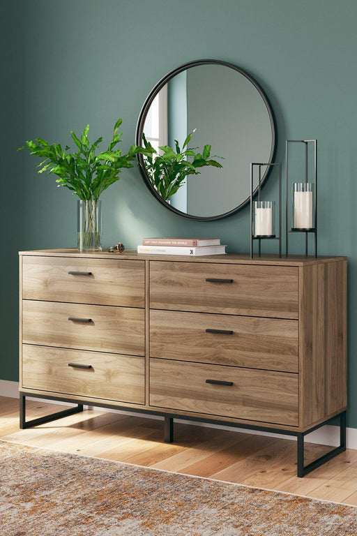 Deanlow Dresser - Furniture House (VA)