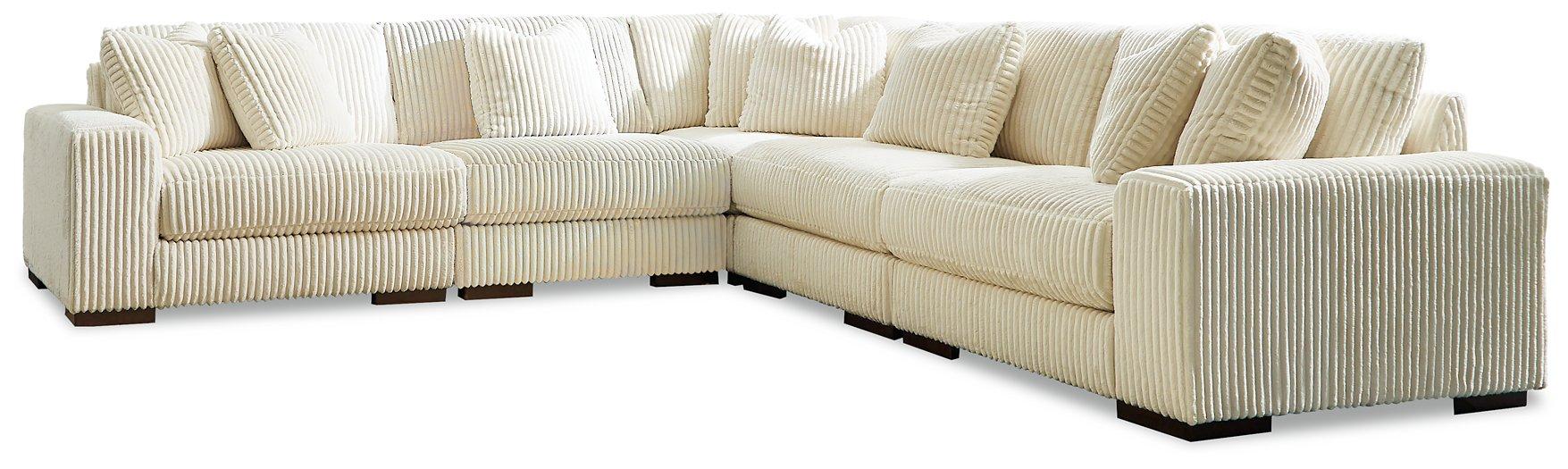 Lindyn Sectional - Furniture House (VA)