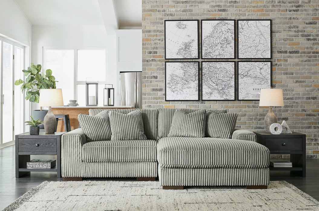 Lindyn Sectional with Chaise - Furniture House (VA)