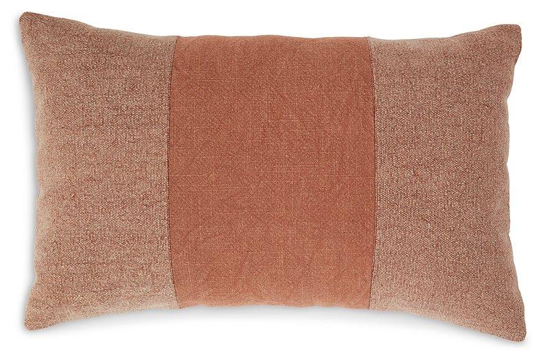 Dovinton Pillow (Set of 4) - Furniture House (VA)