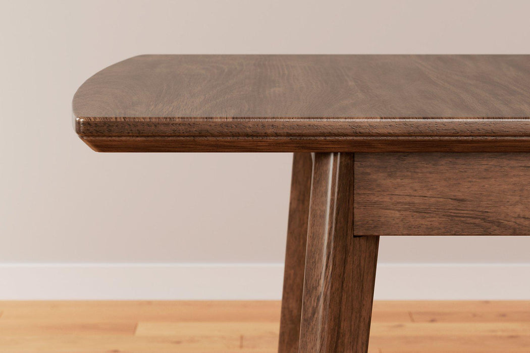 Lyncott Dining Room Set - Furniture House (VA)