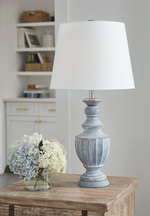 Cylerick Table Lamp - Furniture House (VA)