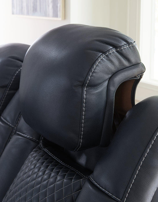 Fyne-Dyme Power Recliner - Furniture House (VA)