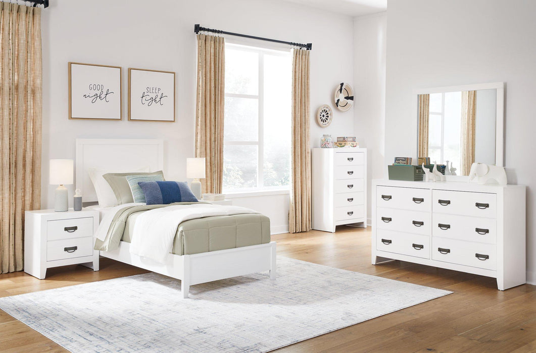 Binterglen Chest of Drawers - Furniture House (VA)
