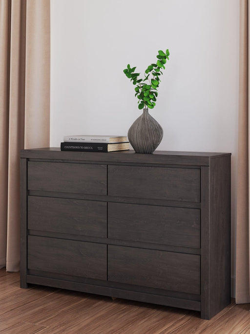 Fraluna Dresser - Furniture House (VA)