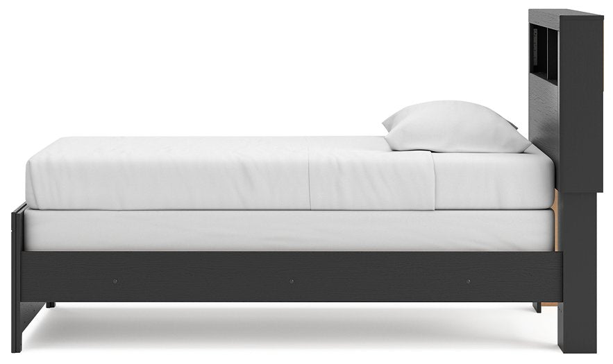Broachmyn Bed - Furniture House (VA)