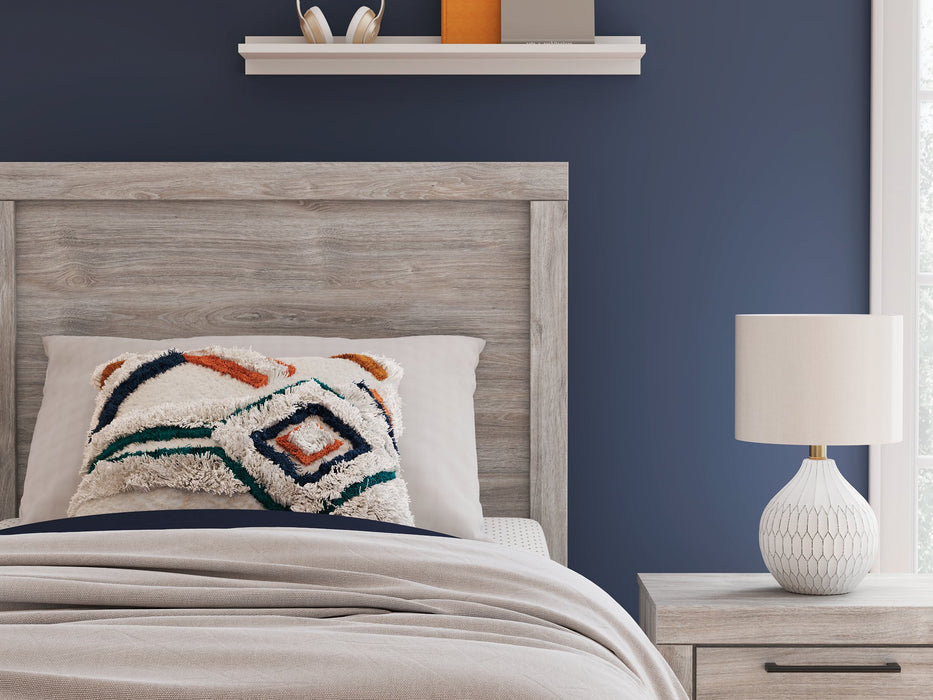 Broachmyn Bed - Furniture House (VA)