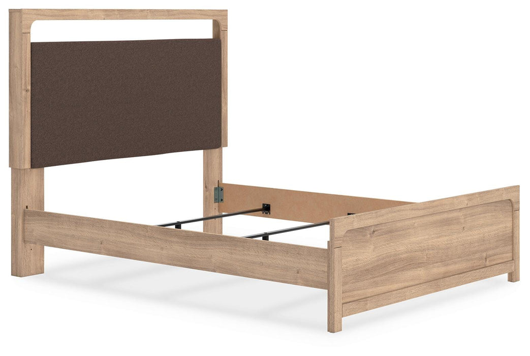 Kinlanni Upholstered Bed - Furniture House (VA)