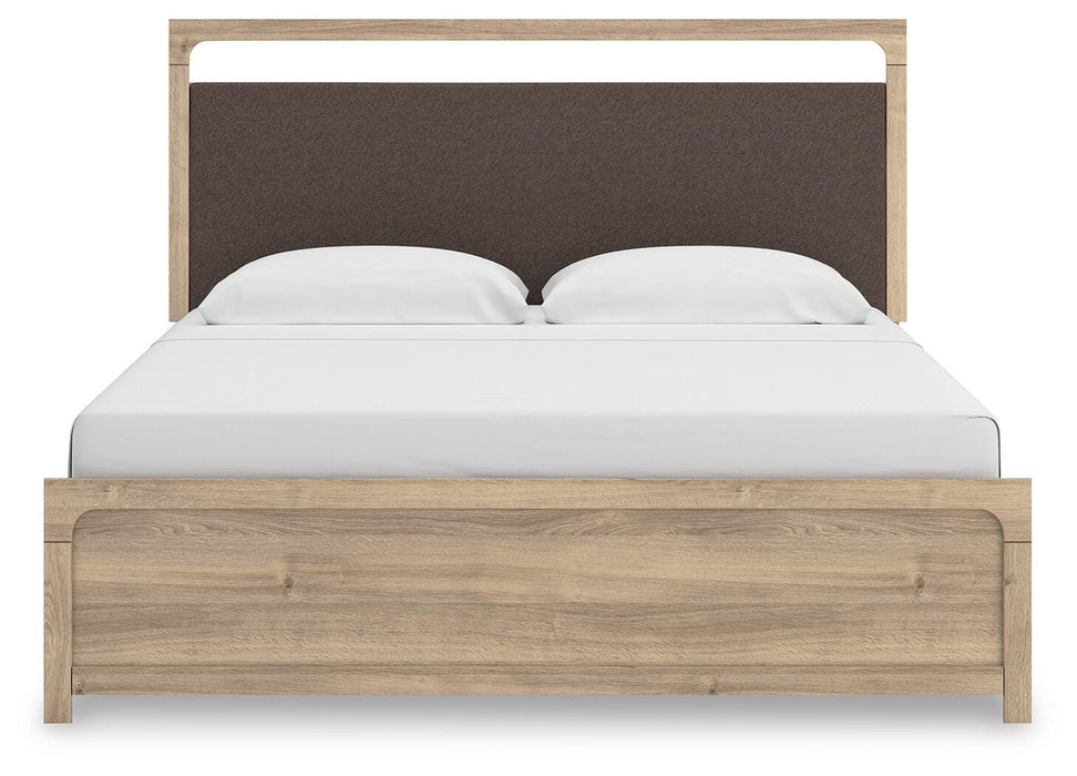 Kinlanni Upholstered Bed - Furniture House (VA)