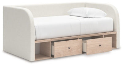 Arloster Upholstered Bed - Furniture House (VA)