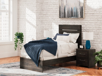 Hollivern Bed - Furniture House (VA)