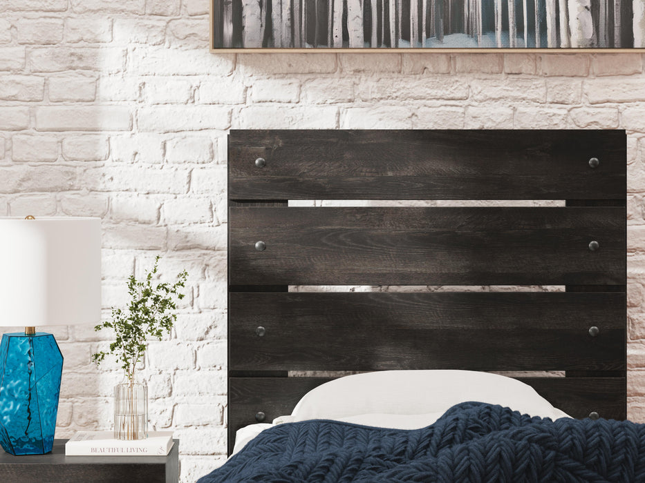Hollivern Bedroom Set - Furniture House (VA)