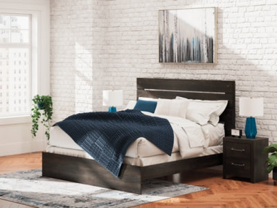 Hollivern Bed - Furniture House (VA)