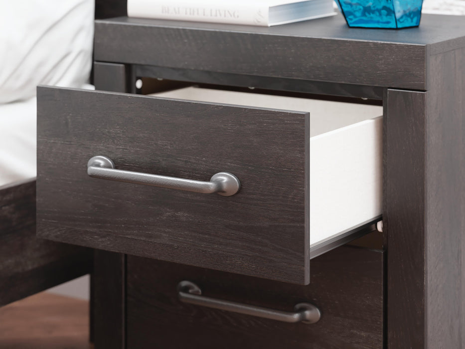 Hollivern Bedroom Set - Furniture House (VA)