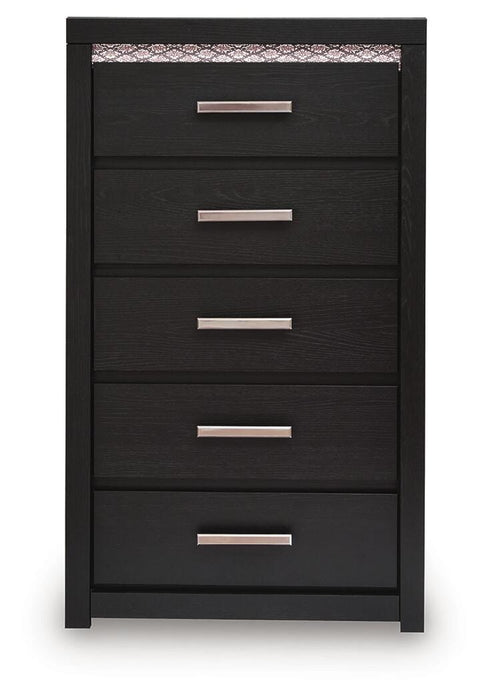Shoralli Chest