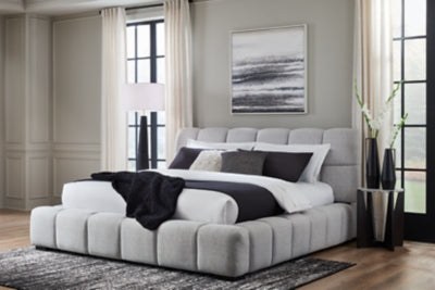 Grendusk Upholstered Bed - Furniture House (VA)