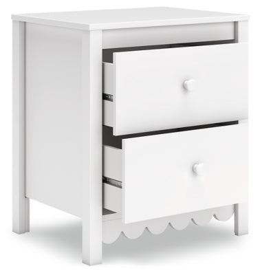 Hallityn Nightstand - Furniture House (VA)