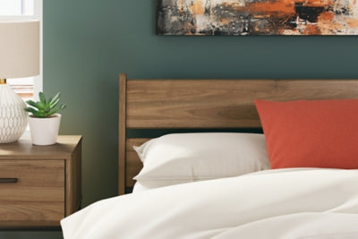 Deanlow Bed - Furniture House (VA)