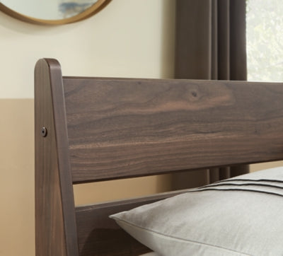 Calverson Bed - Furniture House (VA)