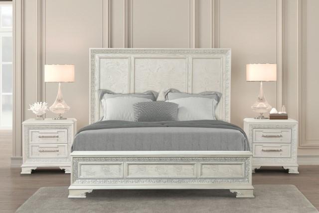 Stella Mia 4 Pc 5 Pc Queen Bedroom Set White
