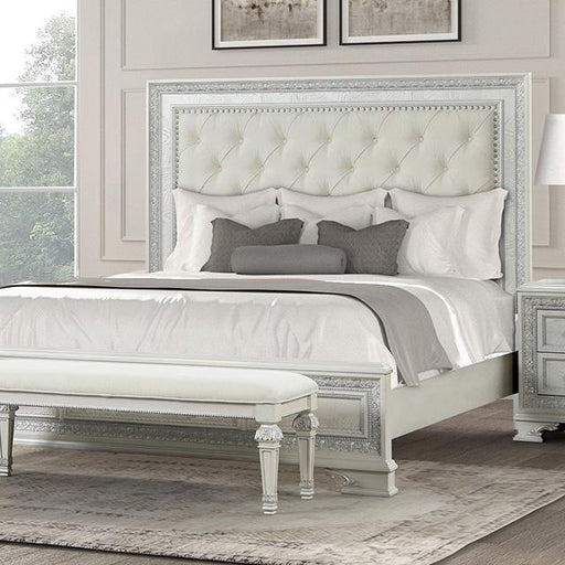 Stella Mia E.King & Queen Bed White & White - Furniture House (VA)