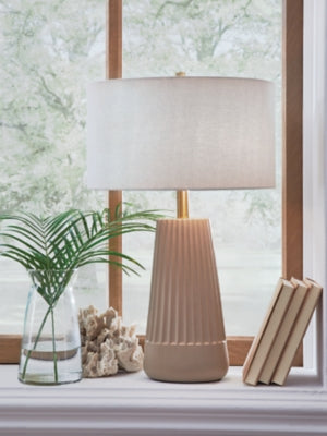 Dellner Table Lamp - Furniture House (VA)